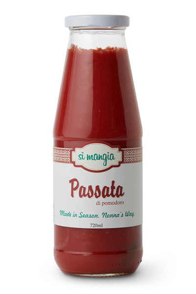 Passata di Pomodori (pureed tomato) 720 ml ( only available at farmers'  markets )